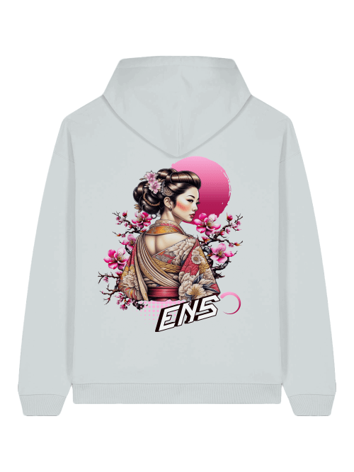 ENSO Silent Bloom Hoodie – 100 % Bio-Baumwolle, 350 GSM, Geisha-Motiv, Unisex Streetwear, Detail Silent Bloom Print – Geisha & Sakura, feine Linien, ENSO